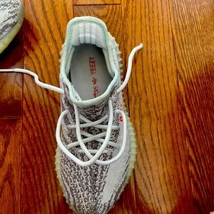 Beluga sply 350 boost- lightly worn. No box. 100% authentic